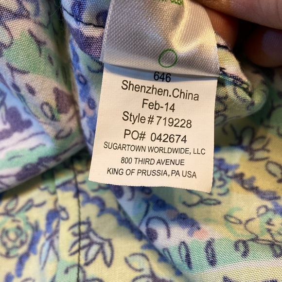 Lilly‎ Pulitzer Cap Sleeve Tunic Blouse XSMALL Alligator Tropical Colorful Rayon - Picture 7 of 7